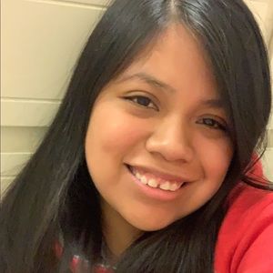 Meet your Posher, Karina